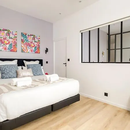 Appartamento Luxueux - Champs Elysees - 10p - Parking Parigi